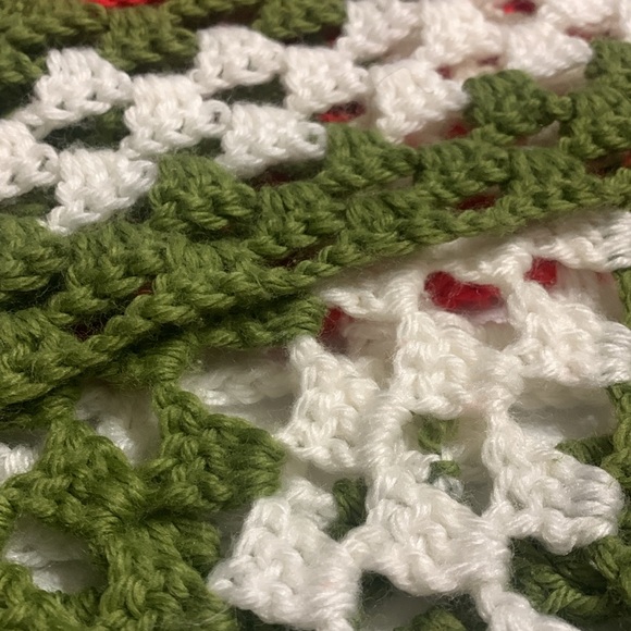 Vintage Hand Crochet Throw / Afghan appox. 60 x 40 in Red Green White - Picture 3 of 6